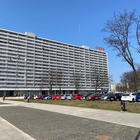 Aparthotel Superjednostka Katowice Ngoại thất bức ảnh