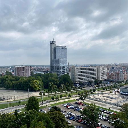 Aparthotel Superjednostka Katowice Ngoại thất bức ảnh
