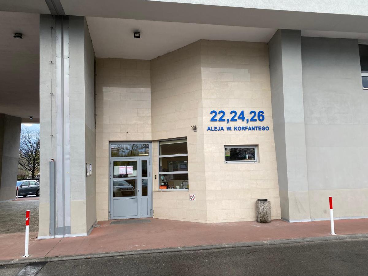 Aparthotel Superjednostka Katowice Ngoại thất bức ảnh