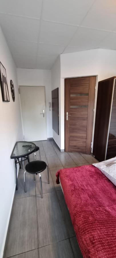 Aparthotel Superjednostka Katowice Ngoại thất bức ảnh