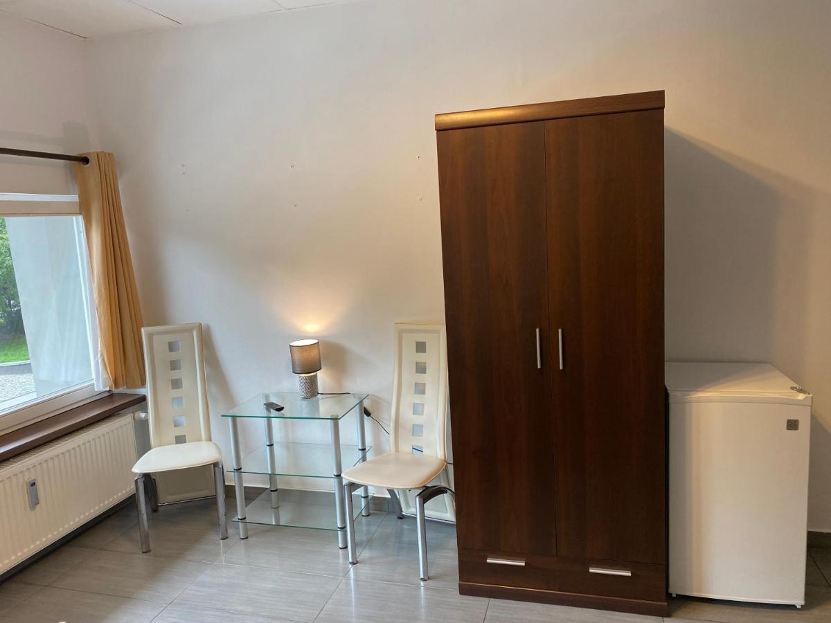 Aparthotel Superjednostka Katowice Ngoại thất bức ảnh